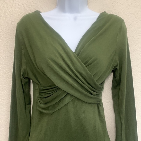 DEREK HEART Cross Body Green Semi Ribbed Sweater Long Sleeved - Picture 2 of 8
